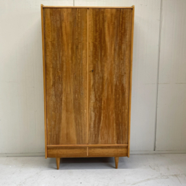 2 Deurs vintage kledingkast
