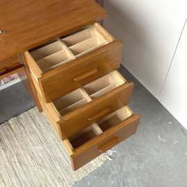 Vintage bureau