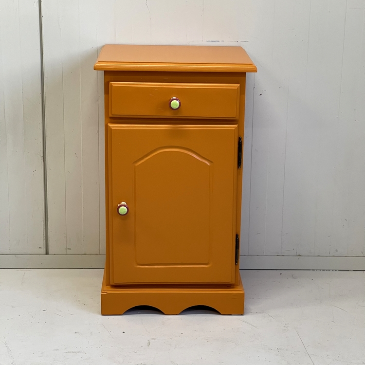 Nachtkastje Dark Orange