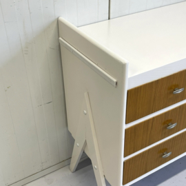 Vintage commode rekjes