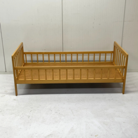 Vintage peuterbed