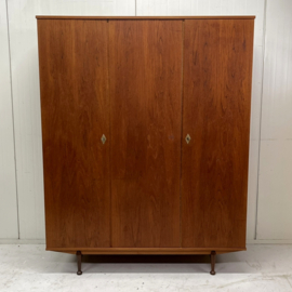 Midcentury 3 deurs kledingkast