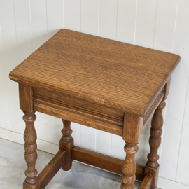 Jaren 80 eiken bijzettafel