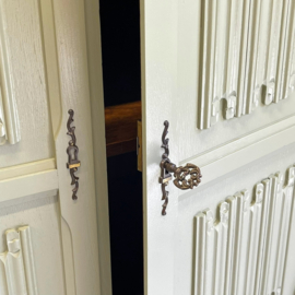 Restyle hoog dressoir