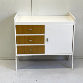 Vintage commode rekjes
