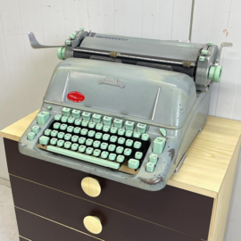 Antieke Hermes Ambassador typemachine