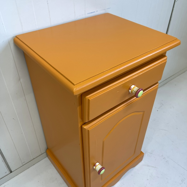 Nachtkastje Dark Orange