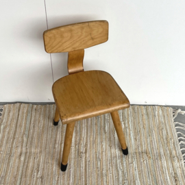 Vintage schoolstoeltje