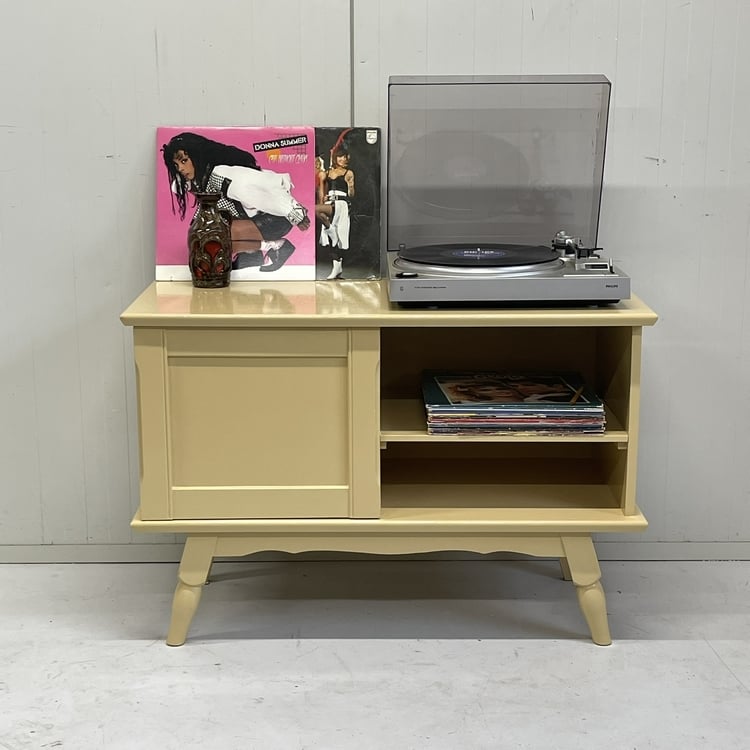 Restyle vinyl  platen kastje