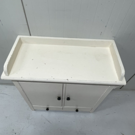 Vintage mini commode