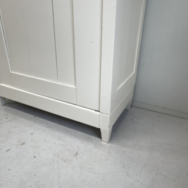 Brocante kledingkast