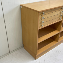 Vintage School knutsel kast