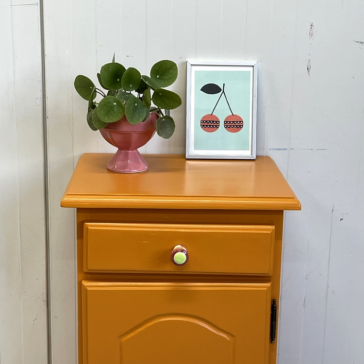 Nachtkastje Dark Orange