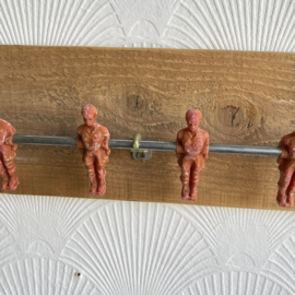 Upcycle kapstok voetbalspel