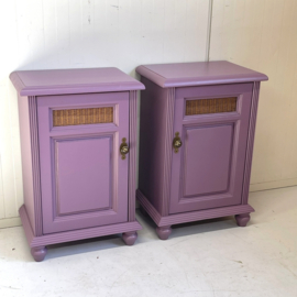 Set restyle lila nachtkastjes