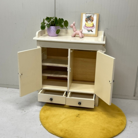 Vintage mini commode