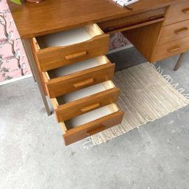 Vintage bureau