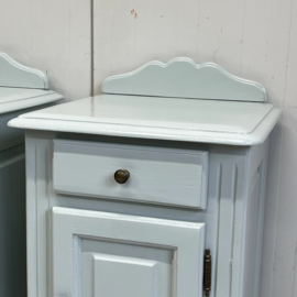 Set restyle grijsgroene nachtkastjes