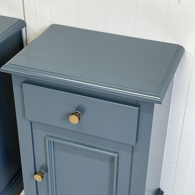 Set blauwe restyle nachtkastjes