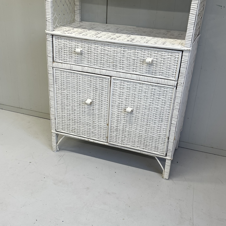 Rotan wandkast wit