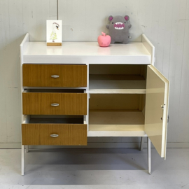 Vintage commode rekjes
