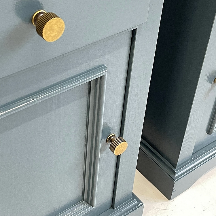Set blauwe restyle nachtkastjes