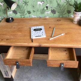 Sloophout bureau