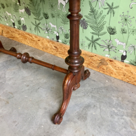 Kasteeltafel antiek