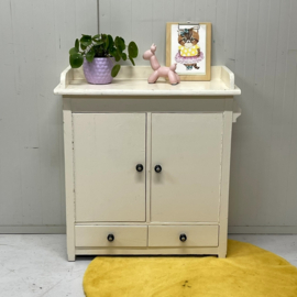 Vintage mini commode