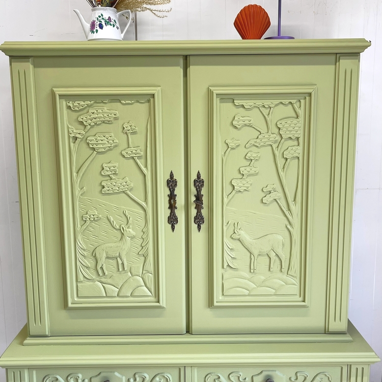Restyle olijf jachtkast hertjes