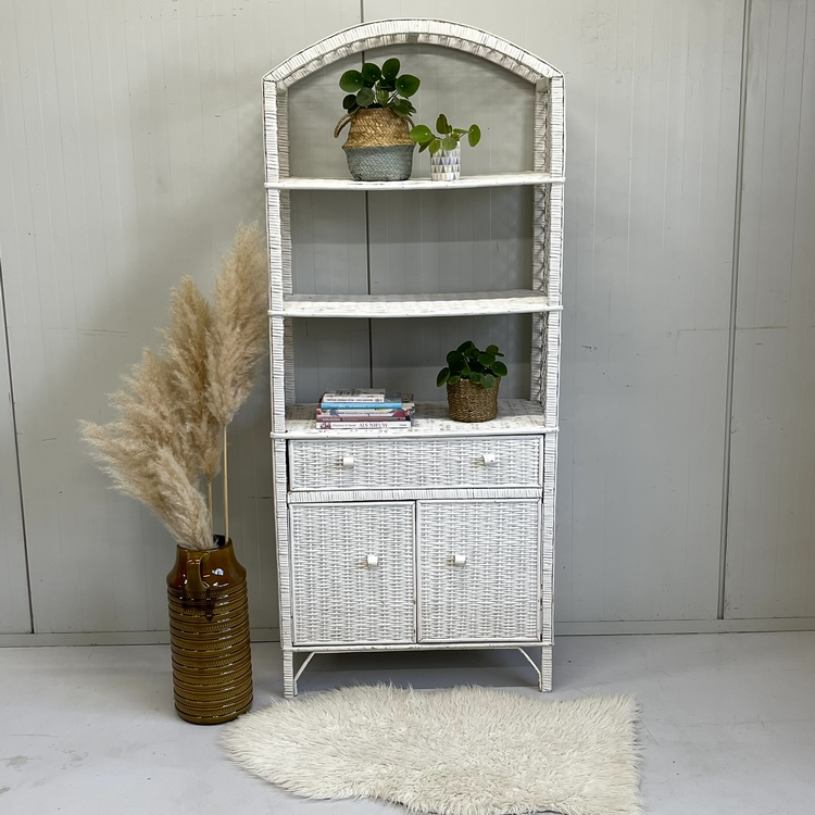 Rotan wandkast wit