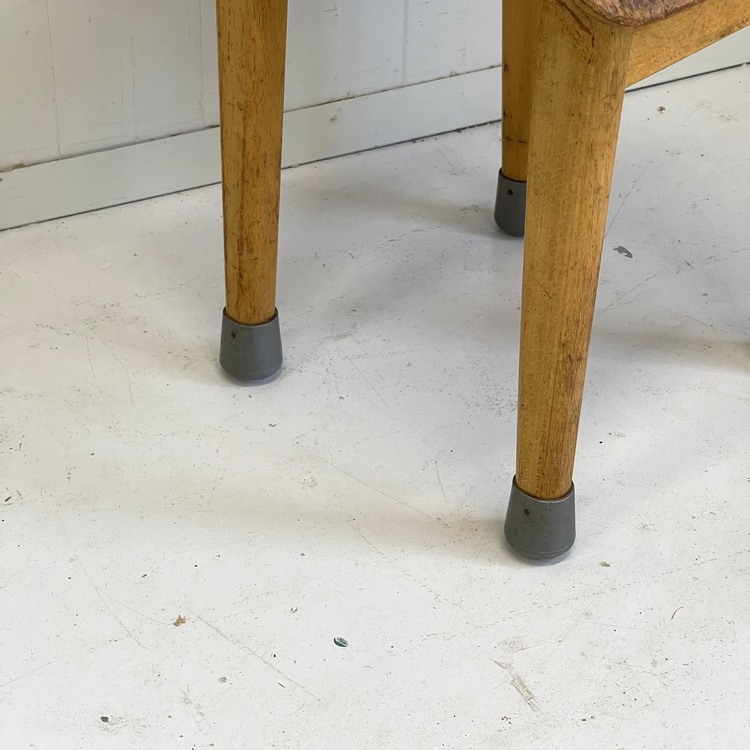 Industrieel kids stoeltje