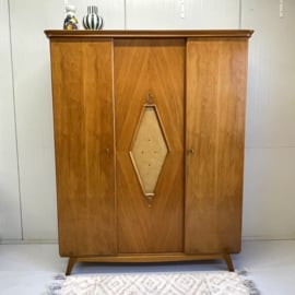 Jaren 60 kledingkast
