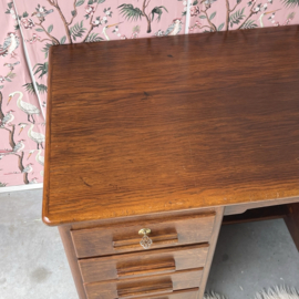 Vintage bureau