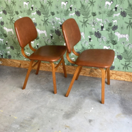 Set vintage stoelen