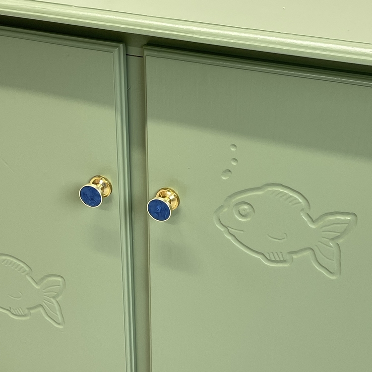 Restyle dressoir Visje