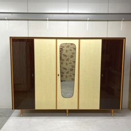 5 Deurs vintage kledingkast