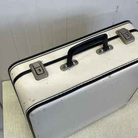 Witte j`70 koffer