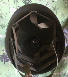 Legerhelm lamp