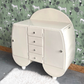 Vintage commode
