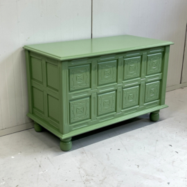 Restyle houtsnijwerk kist