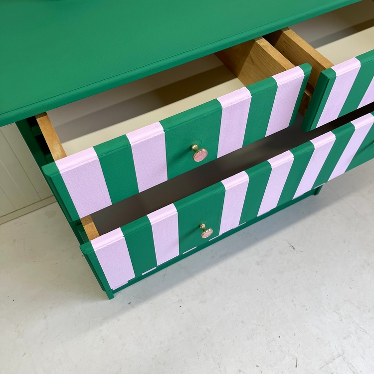 Restyle streep ladekast/commode