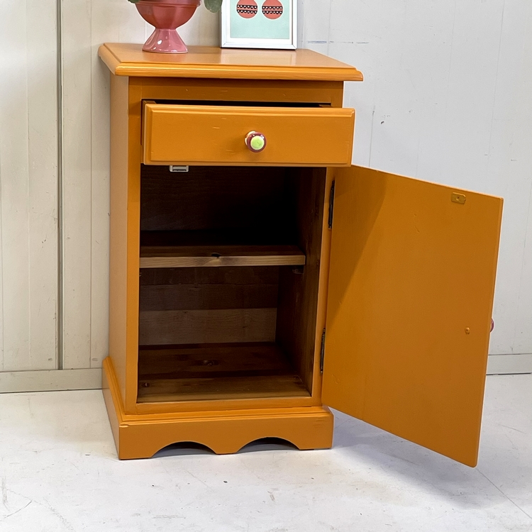 Nachtkastje Dark Orange