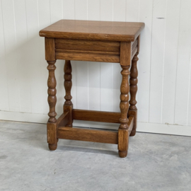 Jaren 80 eiken bijzettafel