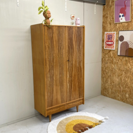 2 Deurs vintage kledingkast
