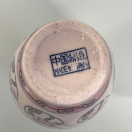 Chinees vaasje in pasteltinten