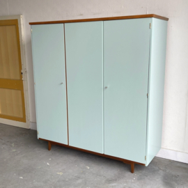 3 Deurs vintage kledingkast