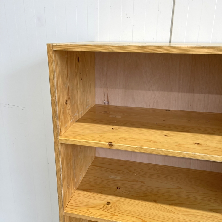 Vintage schoolkast boekenkast