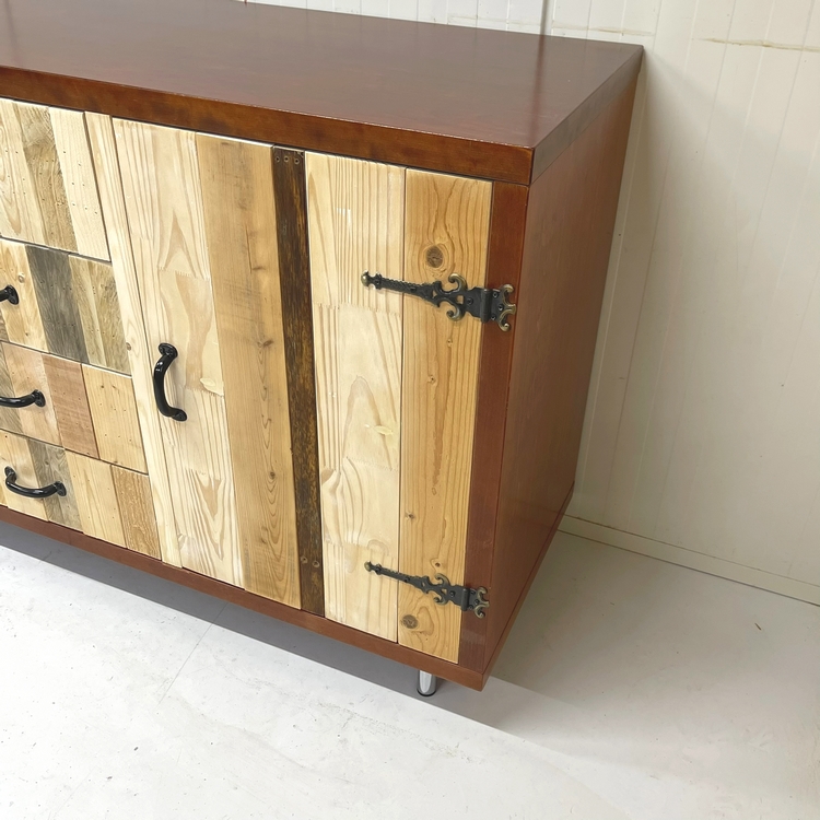 Upcycle sloophout dressoir