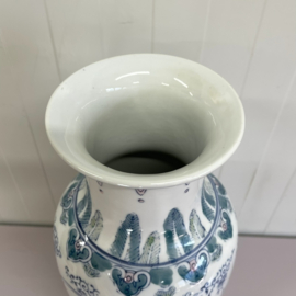 Vintage Chinese vaas